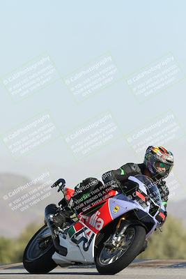 media/Dec-01-2025-Moto Forza (Mon) [[2daa91e15f]]/2-Intermediate Group/Session 2 Turn 9 Entry/